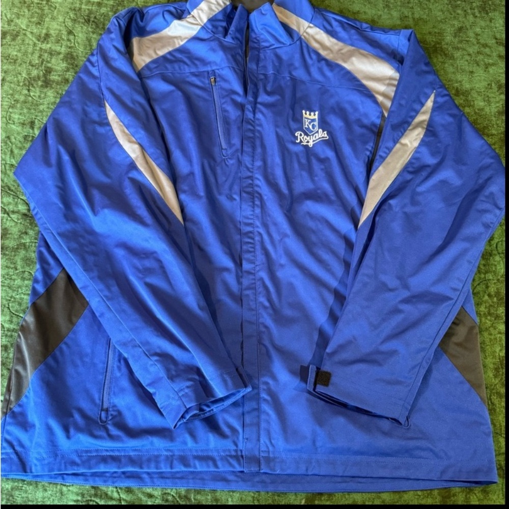Antigua KC Royals jacket size XL